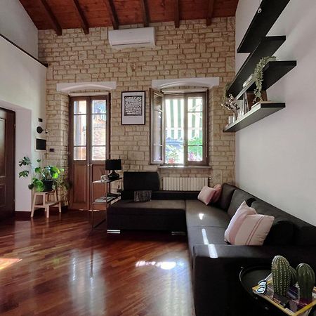 Apartmán Civico 24 Cremona Exteriér fotografie